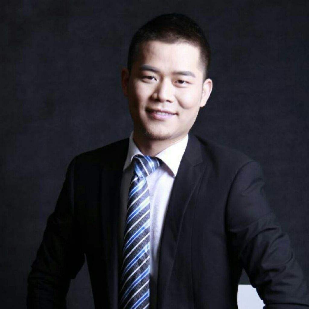 应伟平